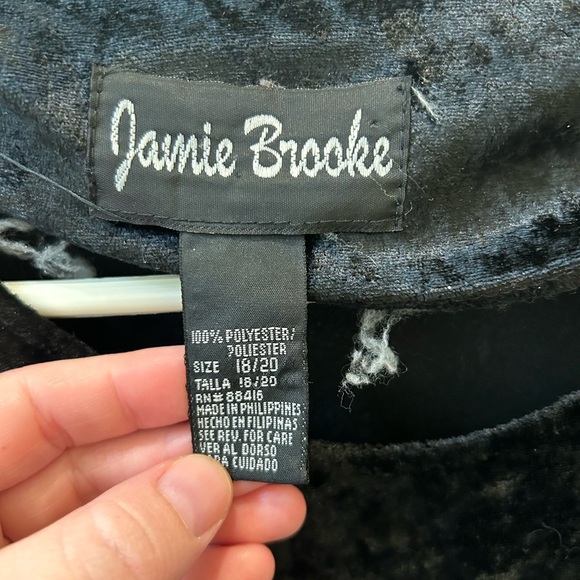 Vintage Velvet 90’s Spooky Dress - Picture 2 of 9